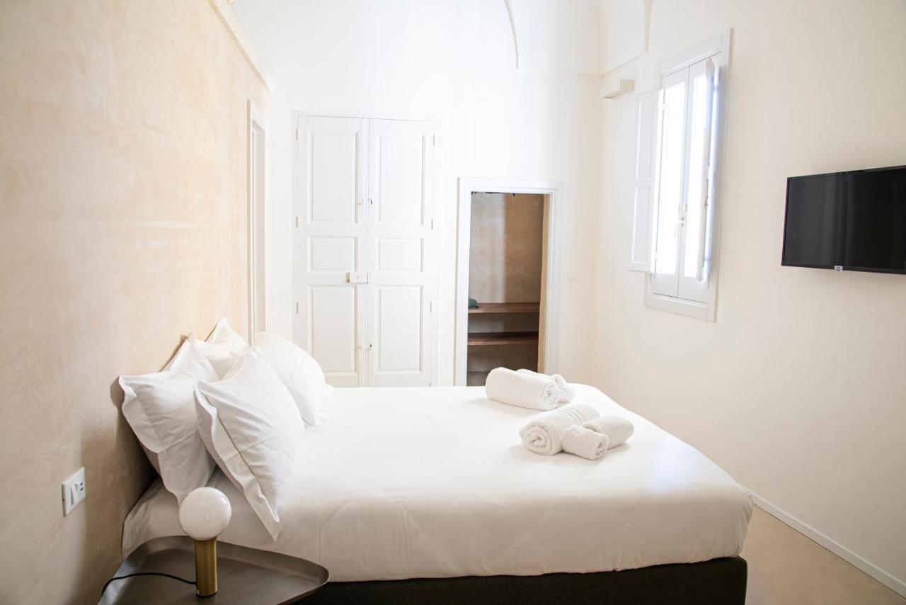 Palazzo Garibaldi - Luxury Suites Galatina Ngoại thất bức ảnh
